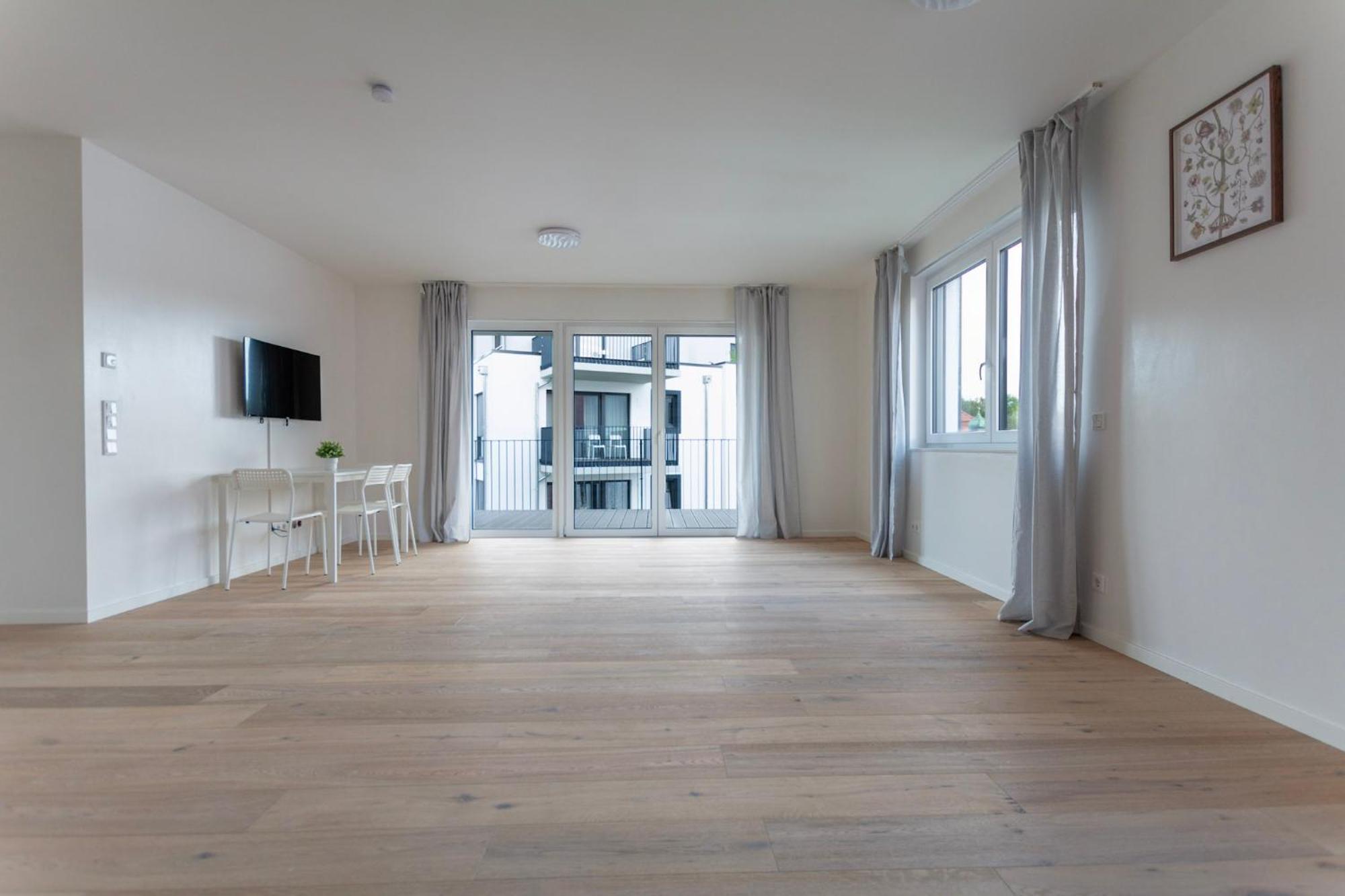 T&k - Bergisch Gladbach - 7 Comfortable - 20 Min To Fair Messe Апартаменты *