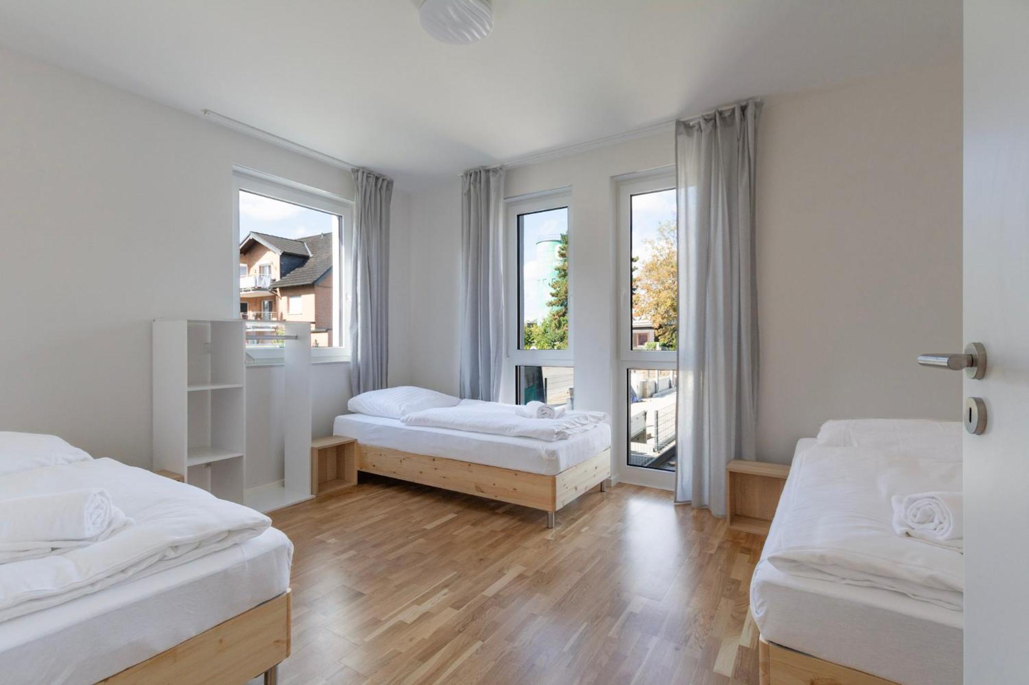 Апартаменты T&k - Bergisch Gladbach - 7 Comfortable - 20 Min To Fair Messe