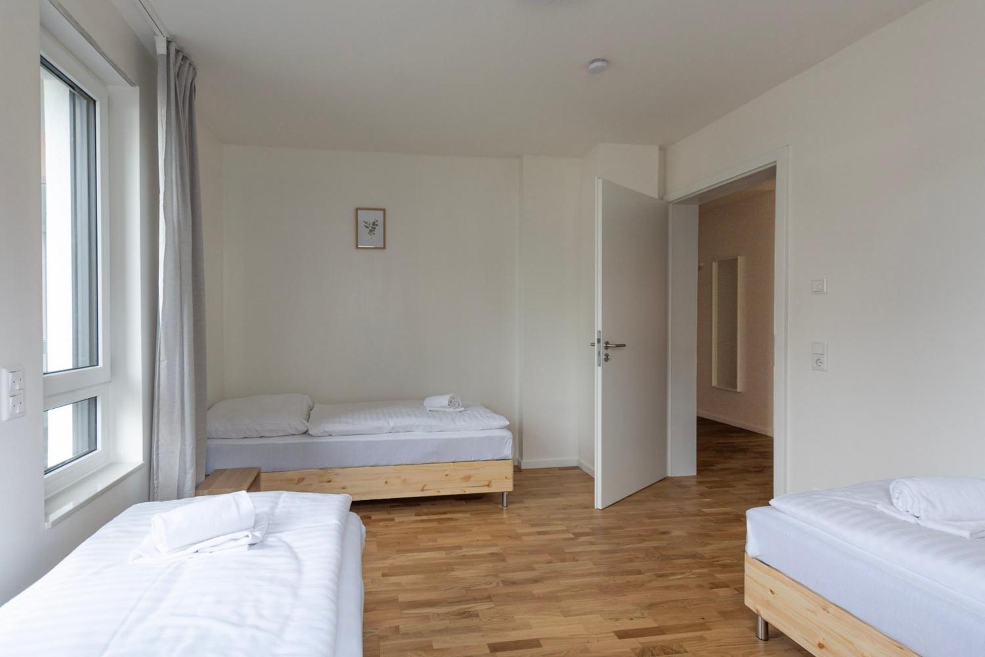 T&k - Bergisch Gladbach - 7 Comfortable - 20 Min To Fair Messe Апартаменты